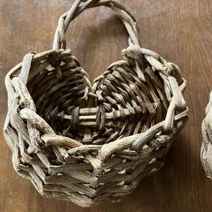 Heart shaped wall decor